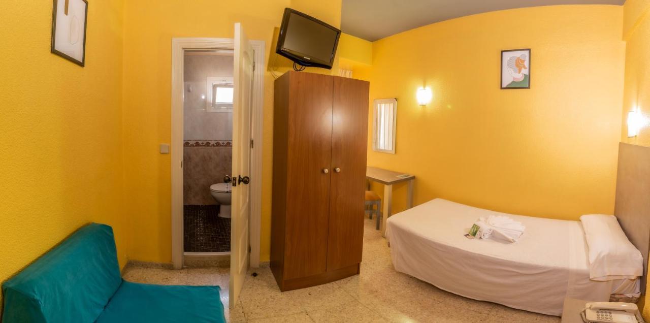 Hotel Universal Murcia Exterior photo